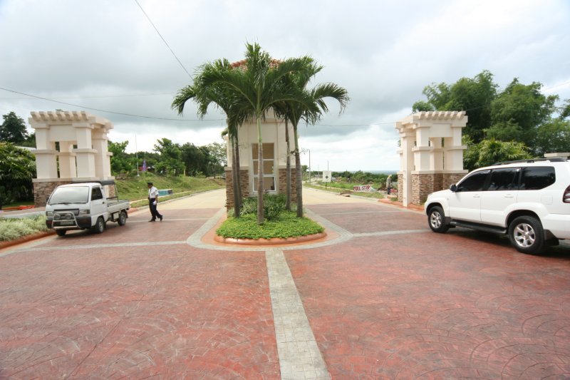 villa de mercedes davao